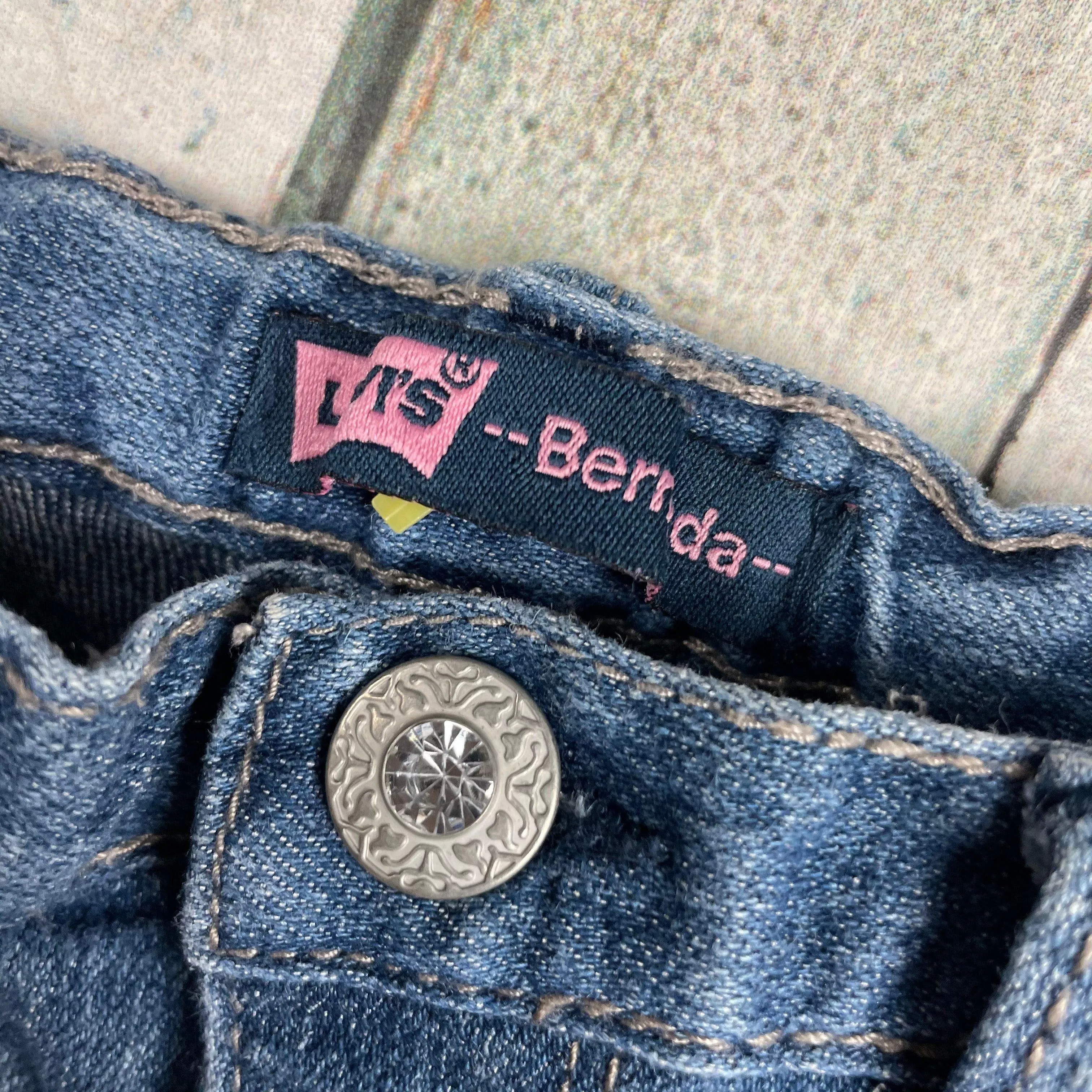 Levis 'Bermuda' Girls Long Denim Shorts - Size 8